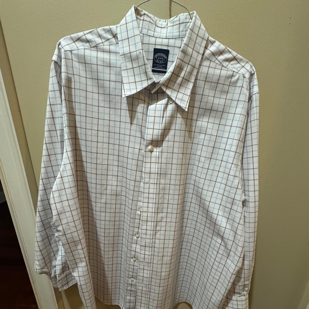 Men’s Sz 18 Neck Brooks Brother Button Down Dress Shirt. Supreme Cotton. No Iron